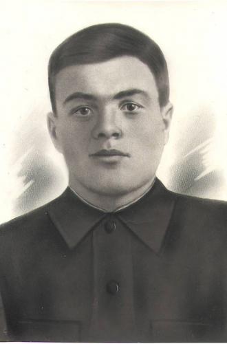 Мацуцкий Максим Ильич (1910—1943) -мл.лейтенант, партизан